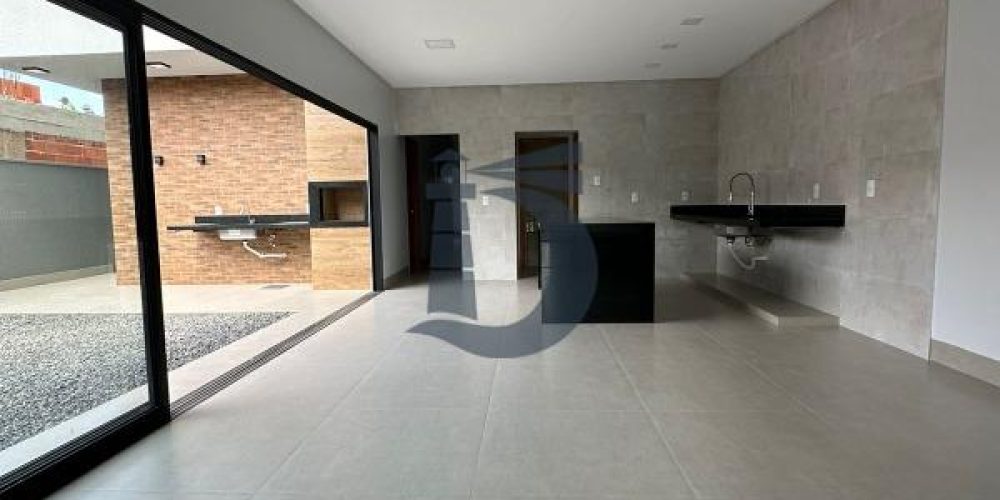 4xu28-whatsapp-image-2023-12-06-at-091713-1-1701868793