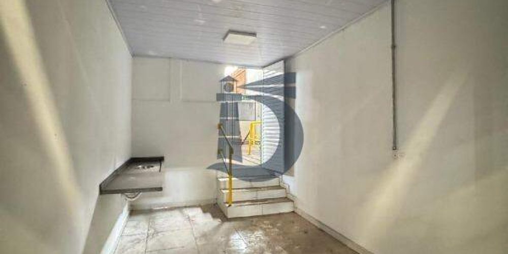 4z1yg-012-1749648146