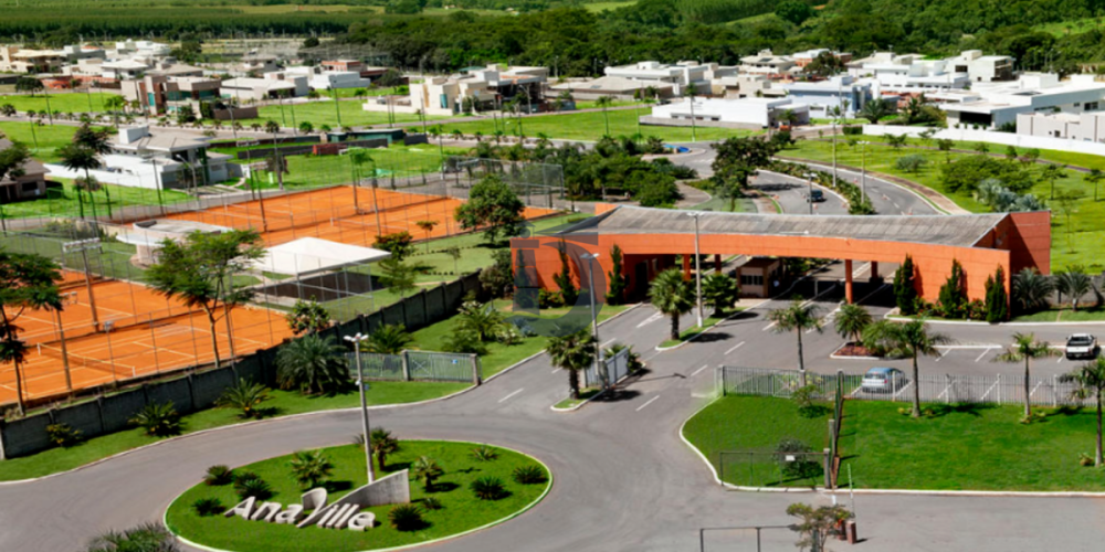 7pt4yi-anaville-1-1775589137