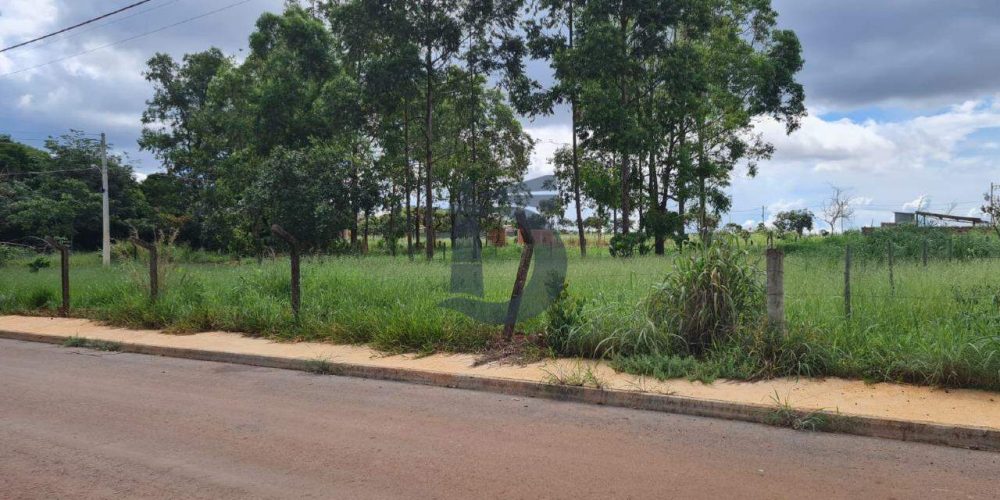 aurl4l-whatsapp-image-2025-05-07-at-110215-1747167899