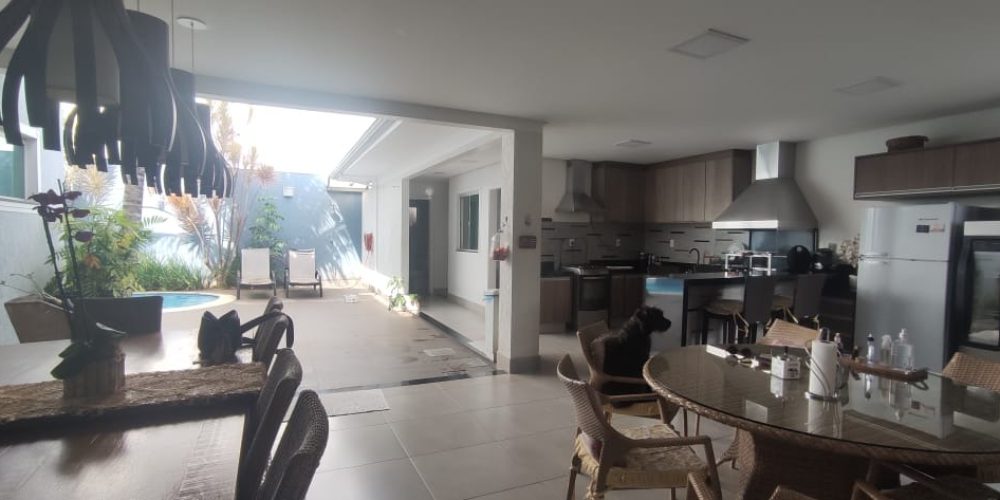 e17ebc9b-4f3c-4d00-8fc9-db0a858abc3e