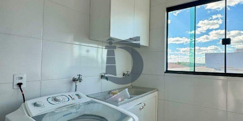 ij5xx-whatsapp-image-2024-05-24-at-170846-3-1716820398