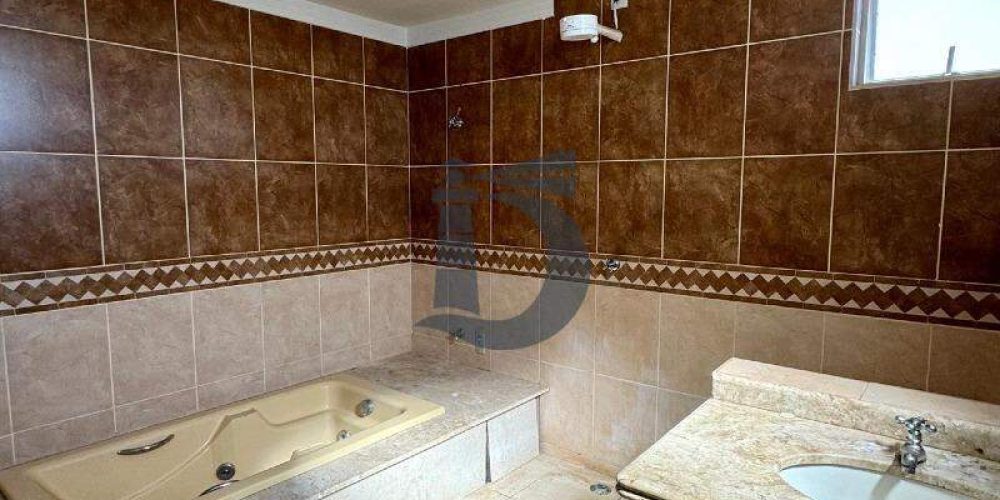 j25ls-whatsapp-image-2024-08-19-at-164205-1-1724276610