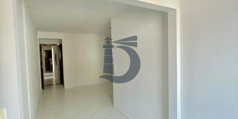 jb8n-whatsapp-image-2025-05-02-at-103123-1-1746193437