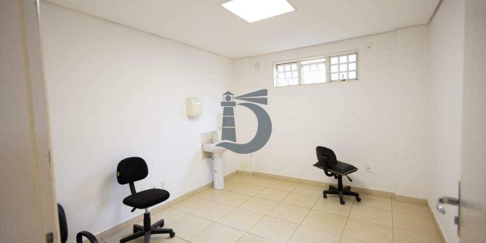 q38ai-hei-0476-1743513247