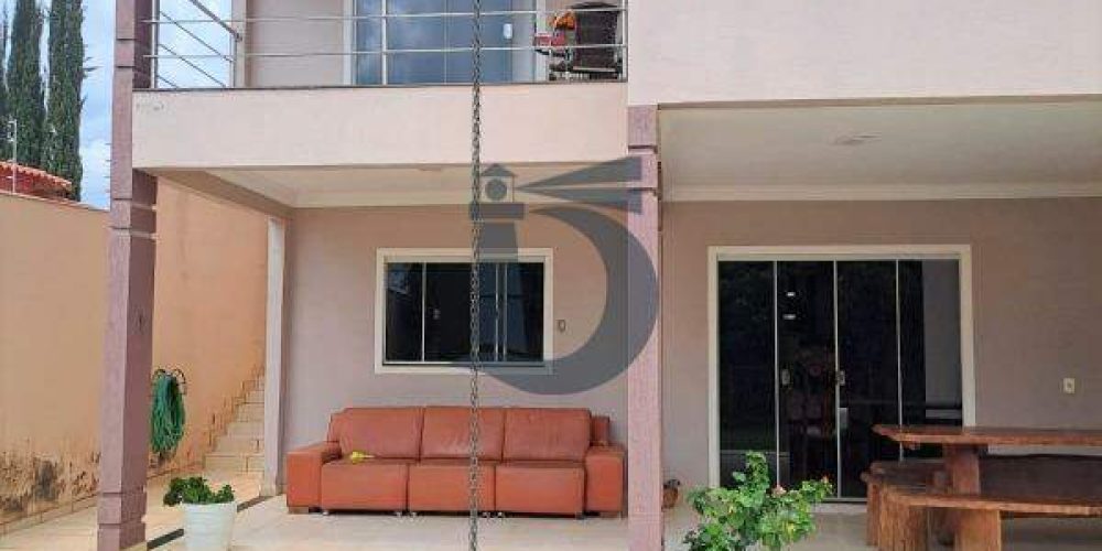 rgqsnl-whatsapp-image-2025-12-15-at-094408-1766087537