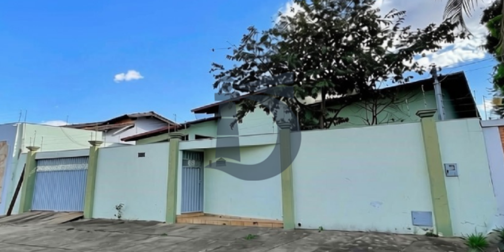 ukqssk-fachada-1786979033