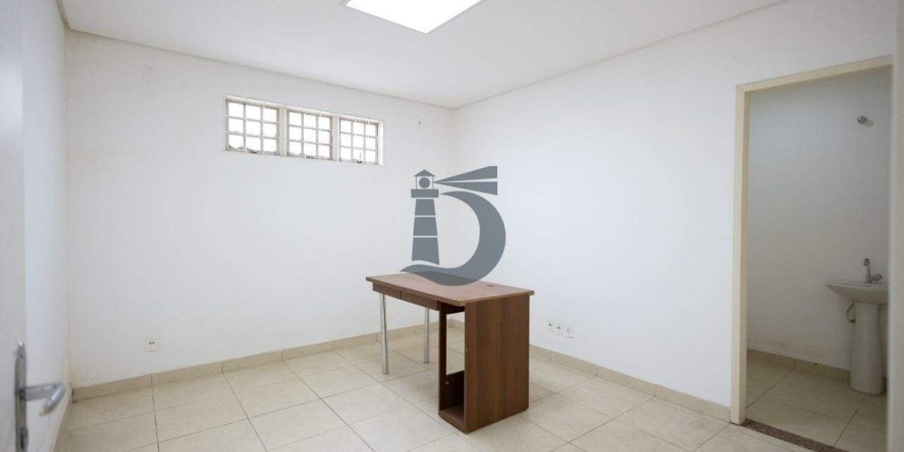 y1j42-hei-0498-1743513247